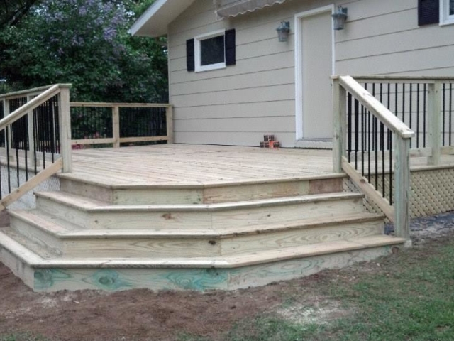 Deck Builder in Portage County Wisconsin